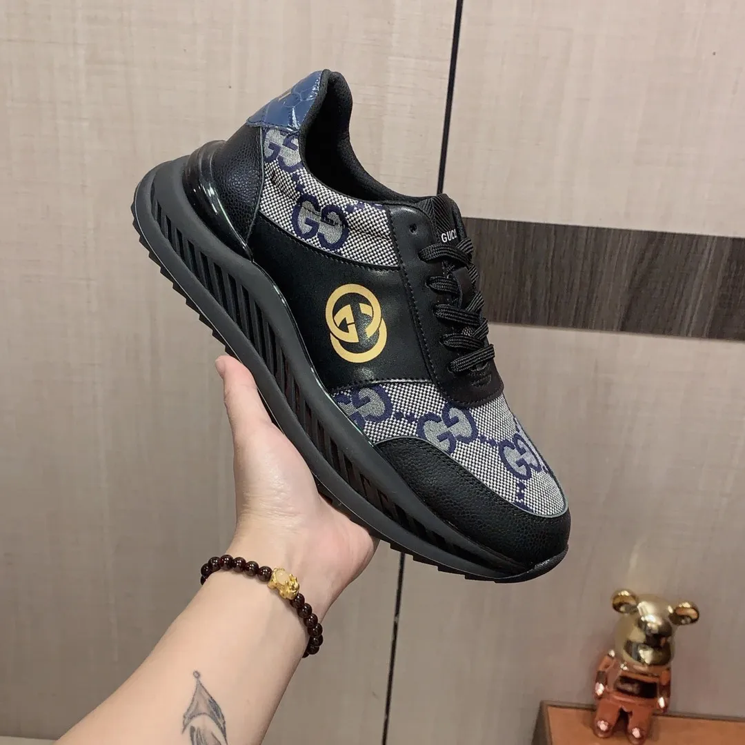 Men's men's shoes💰460💰💰🎩🎩[Lightning][Lightning] "Gucci*" The latest and most popular casual sports shoes, top brand [seduce] luxury~purchase, top~quality. [Strong] The upper is made of imported breathable cowhide with material ➕ breathable sheepskin feet (•) and fine workmanship. The original stylish and stylish soft rubber wear-resistant and non-slip outsole is light and comfortable on the feet. The real thing looks better when taken in real life. 413: code: 38-44, can be customized 45